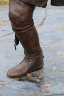 Tuscarora Monument Details